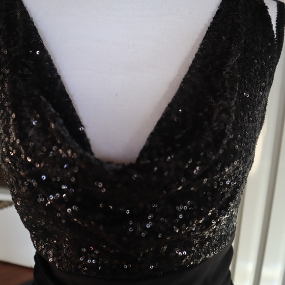 Black beaded long event gown - Picture 4 of 9